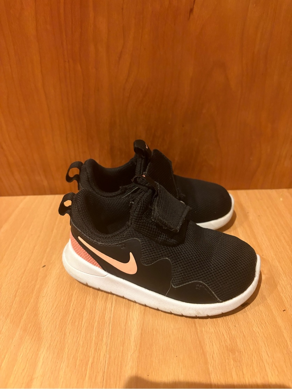 Nike Toddler Sneakers- Pink & Black